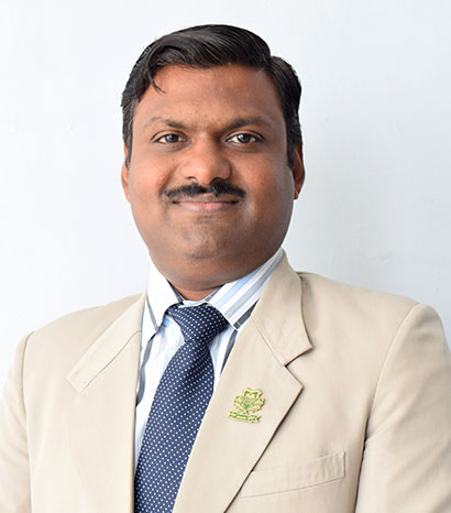 Dr. Alok Bharadwaj